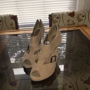 Aldo Heels